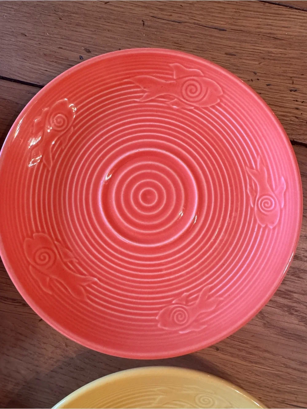 Vintage Buffalo China fish motif plates - set of 6